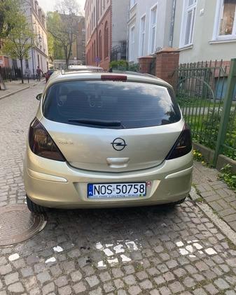 Opel Corsa cena 20000 przebieg: 140000, rok produkcji 2010 z Sopot małe 79